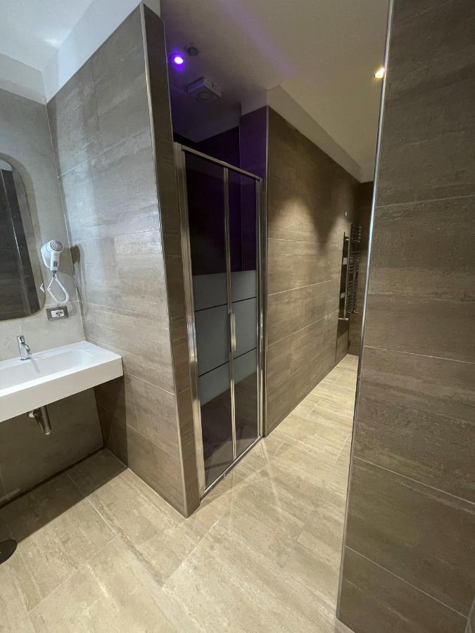 Smart Rooms Неаполь Экстерьер фото