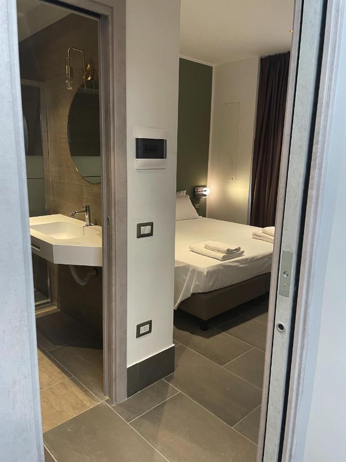 Smart Rooms Неаполь Экстерьер фото