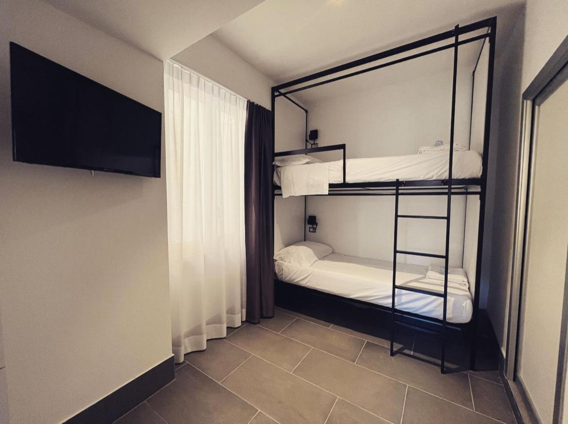 Smart Rooms Неаполь Экстерьер фото